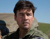 Kyle Chandler